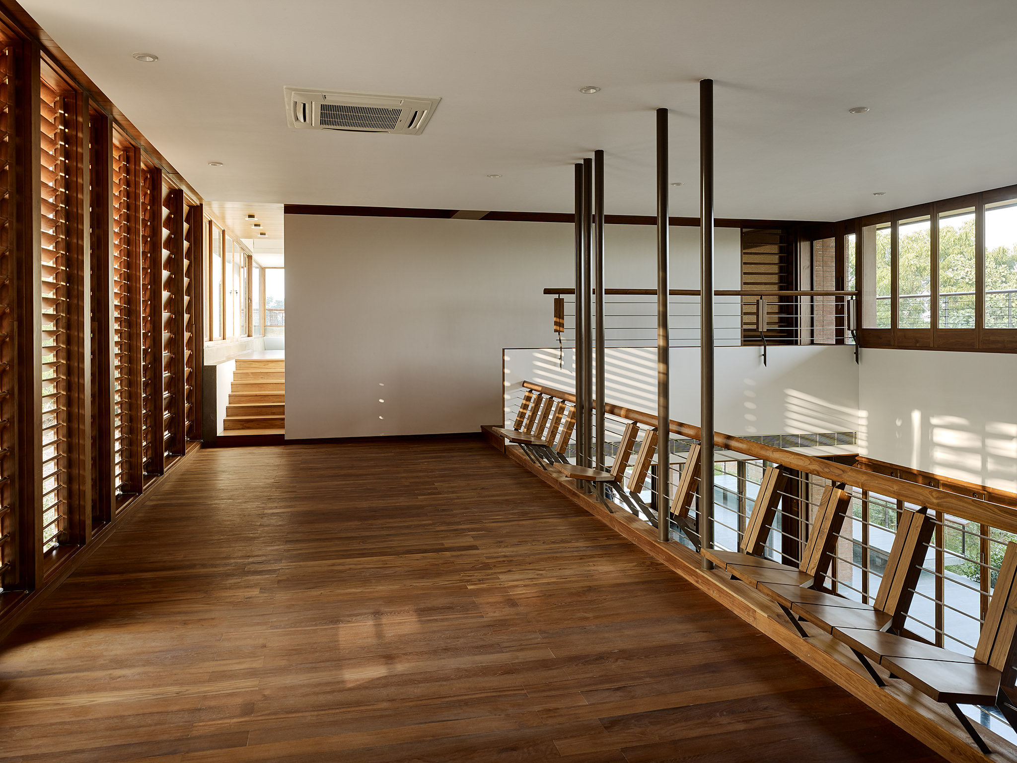 E17623 Alpa 060267 SCREEN 170803